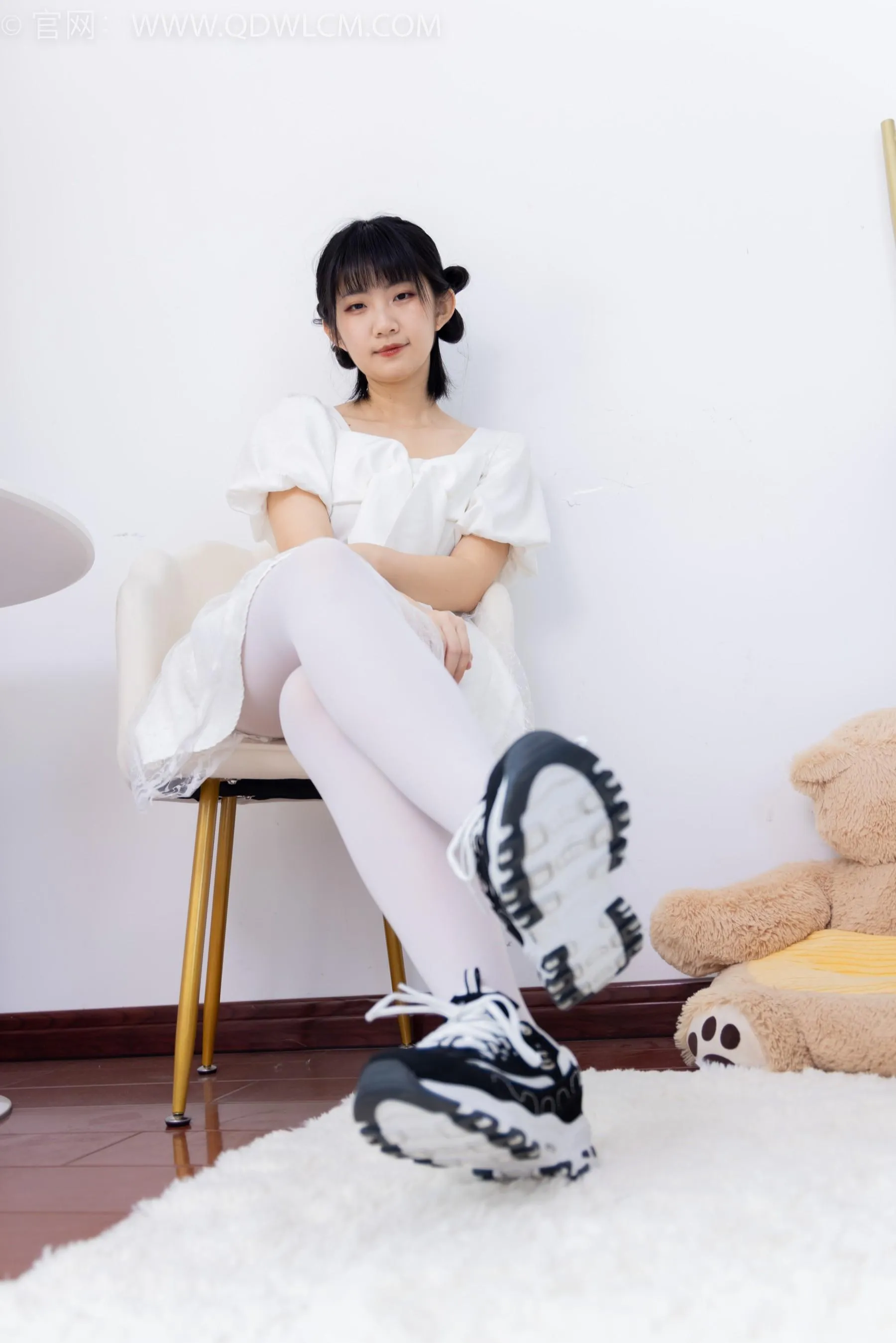 物恋传媒 NO.1581 暗月-纯白茉莉 [151P]插图4